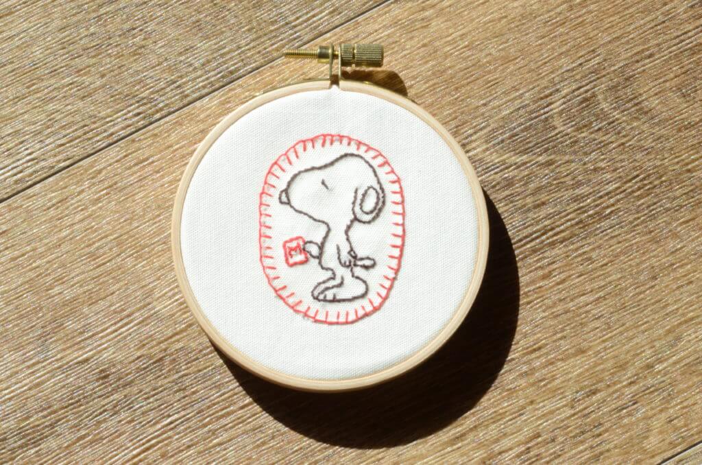 スヌーピーの刺繍