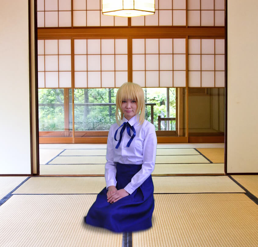 和室を背景に合成したコスプレ写真